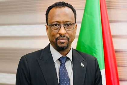 الاعيسر: الحكومة تقف مع الشعب وترفض الجبايات غير القانونية